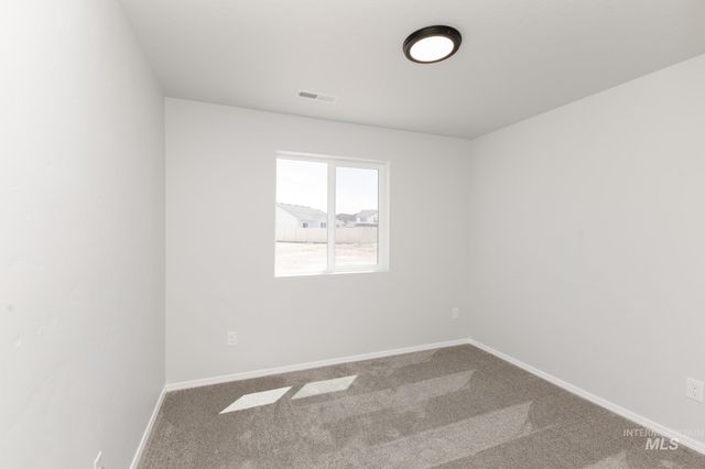 206 Marble Ave, Caldwell, ID 83605