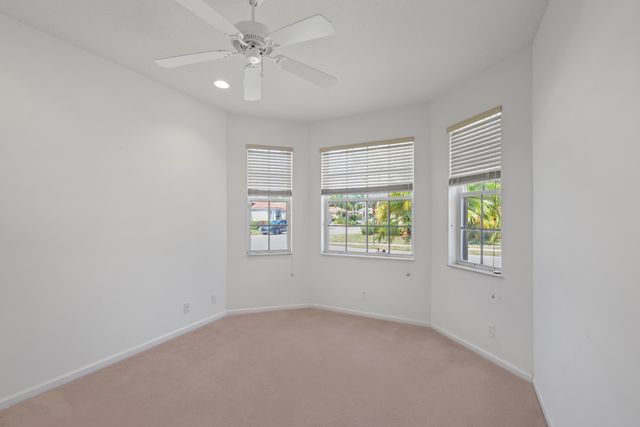 7086 Del Corso Lane, Delray Beach, FL 33446
