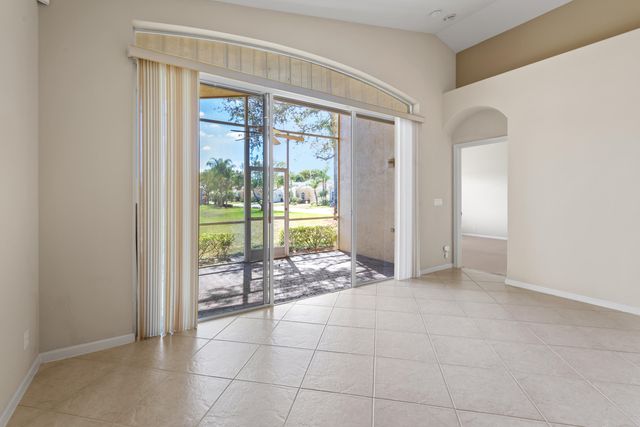 7086 Del Corso Lane, Delray Beach, FL 33446