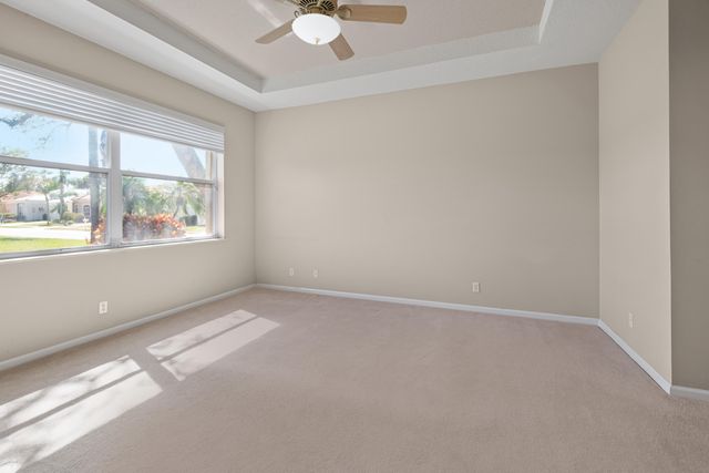 7086 Del Corso Lane, Delray Beach, FL 33446