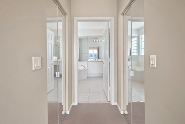 7086 Del Corso Lane, Delray Beach, FL 33446