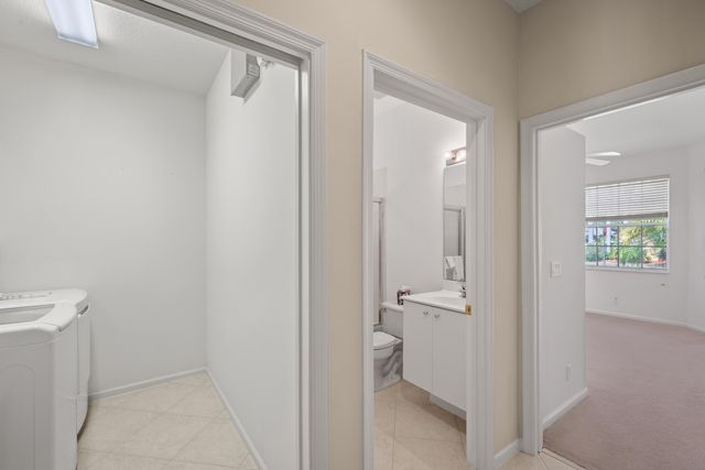 7086 Del Corso Lane, Delray Beach, FL 33446