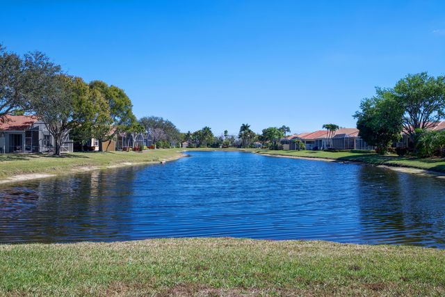 7086 Del Corso Lane, Delray Beach, FL 33446