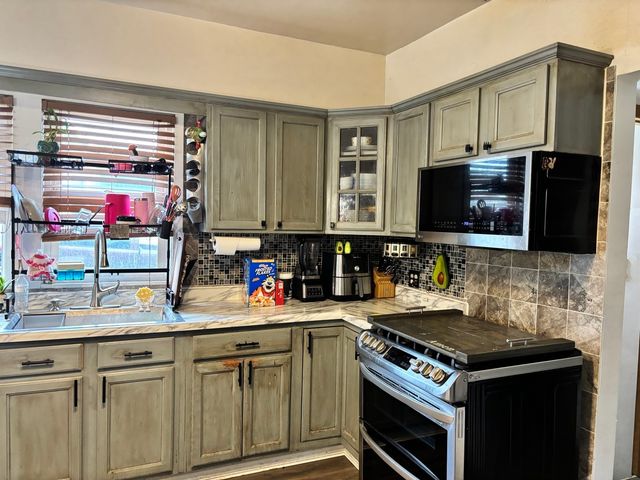 223 Scribner Street, Joliet, IL 60432