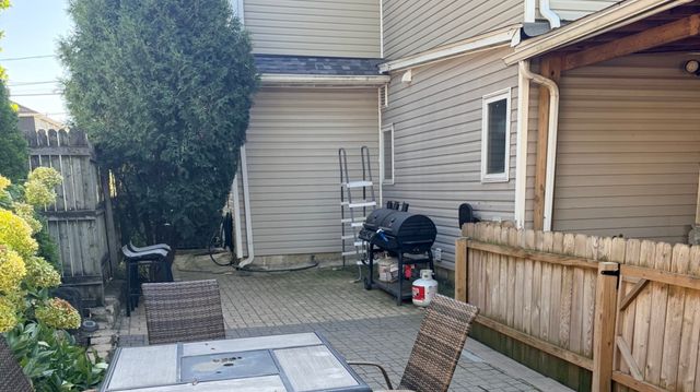 223 Scribner Street, Joliet, IL 60432