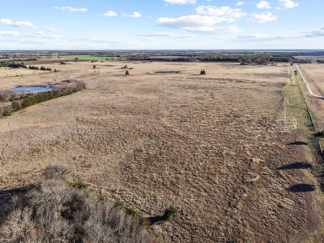 1858 Farm Road 1506, Paris, TX 75460