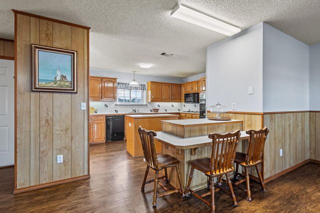 1858 Farm Road 1506, Paris, TX 75460