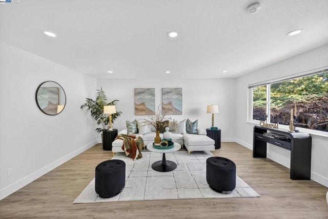 4403 Burke Way, Fremont, CA 94536