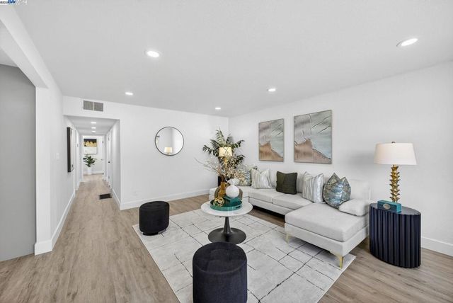 4403 Burke Way, Fremont, CA 94536