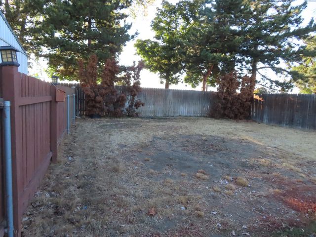 1003 Elm Ave, Richland, WA 99352