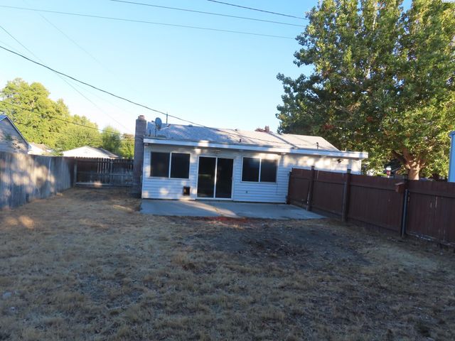 1003 Elm Ave, Richland, WA 99352