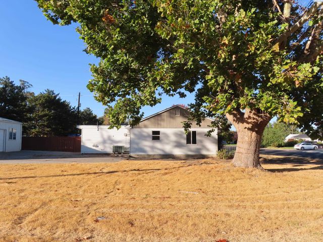 1003 Elm Ave, Richland, WA 99352