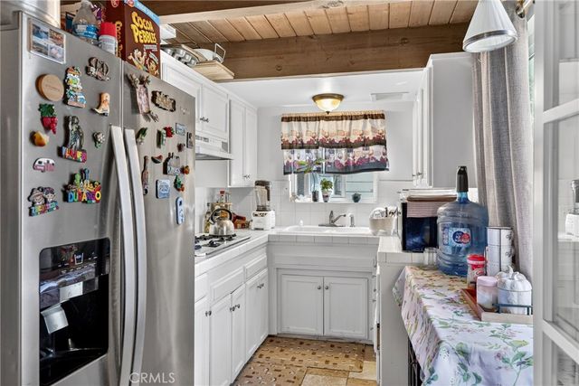 208 Heliotrope, Lake Arrowhead, CA 92352