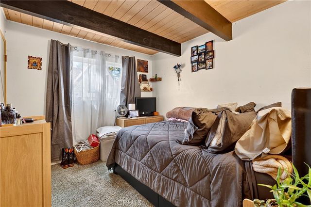 208 Heliotrope, Lake Arrowhead, CA 92352