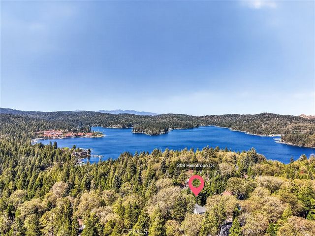 208 Heliotrope, Lake Arrowhead, CA 92352