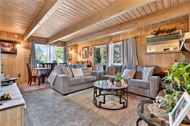 208 Heliotrope, Lake Arrowhead, CA 92352