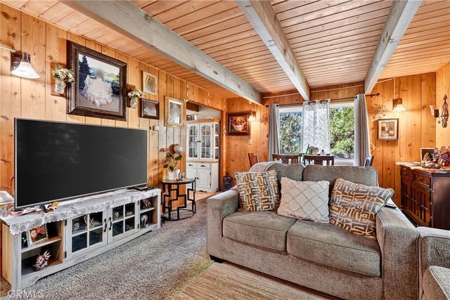 208 Heliotrope, Lake Arrowhead, CA 92352