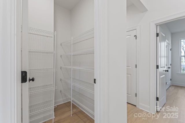 1216 Waterford Drive, Lincolnton, NC 28092