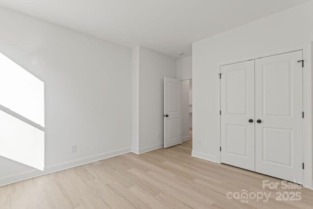 1216 Waterford Drive, Lincolnton, NC 28092