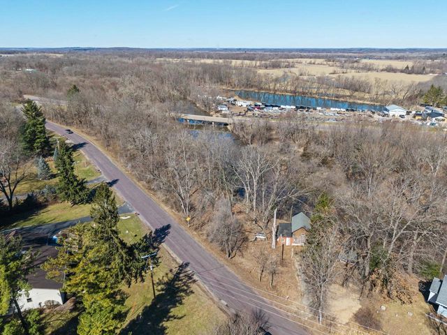 W10636 Cascade Mountain Road, Portage, WI 53901