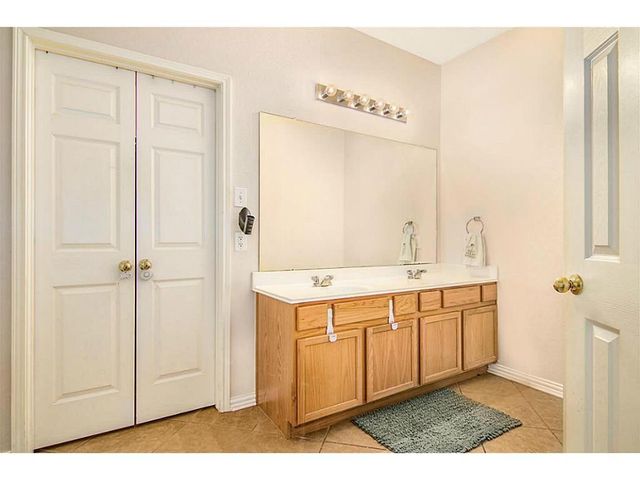 7910 Pelican Lane, Baytown, TX 77523