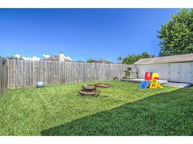 7910 Pelican Lane, Baytown, TX 77523