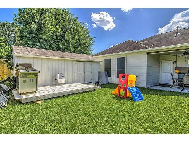 7910 Pelican Lane, Baytown, TX 77523