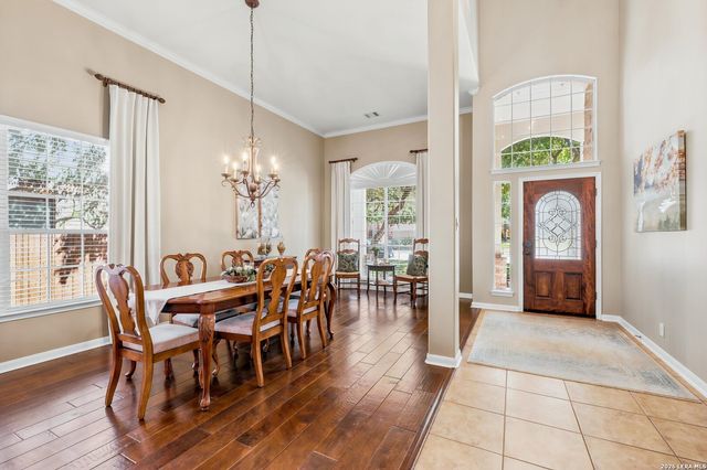 1531 Heavens Peak, San Antonio, TX 78258