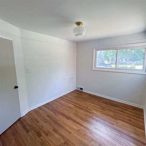 28700 Kathryn Street, Garden City, MI 48135