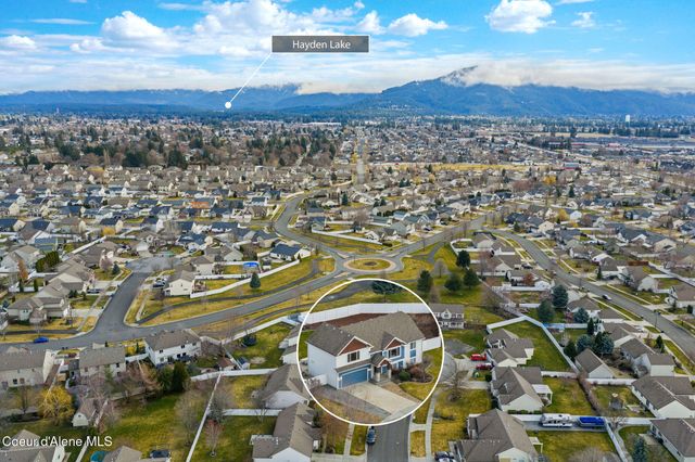 2999 W Bayberry CT, Hayden, ID 83835