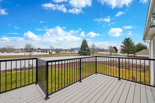 2999 W Bayberry CT, Hayden, ID 83835