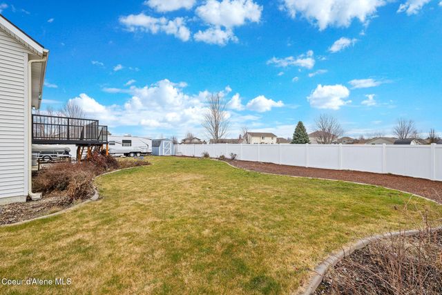 2999 W Bayberry CT, Hayden, ID 83835