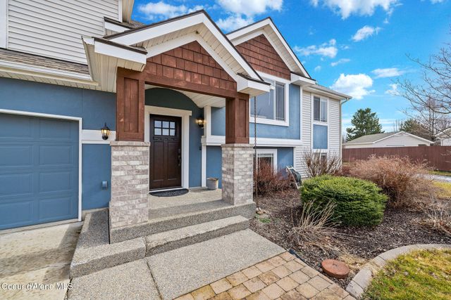 2999 W Bayberry CT, Hayden, ID 83835