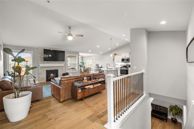 127 NW Sunrise Drive, Waukee, IA 50263