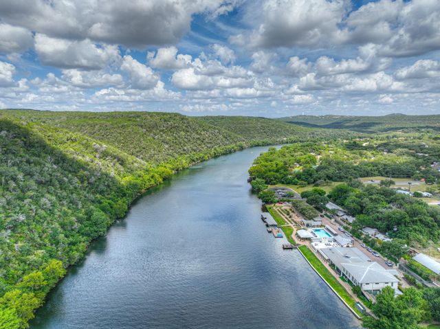1108 S Quinlan Park RD, Austin, TX 78732