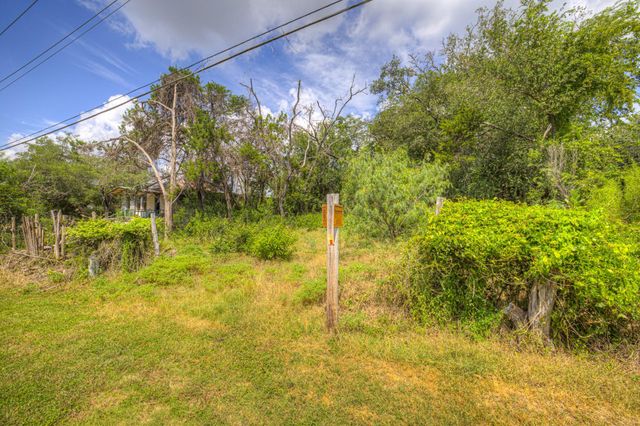 1108 S Quinlan Park RD, Austin, TX 78732