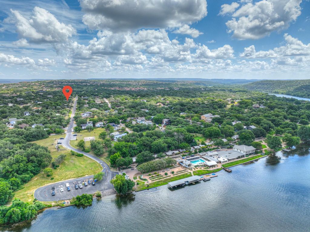 1108 S Quinlan Park RD, Austin, TX 78732