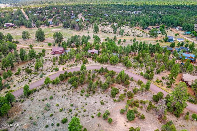 2793 SKYHAWK Drive 84PER, Overgaard, AZ 85933