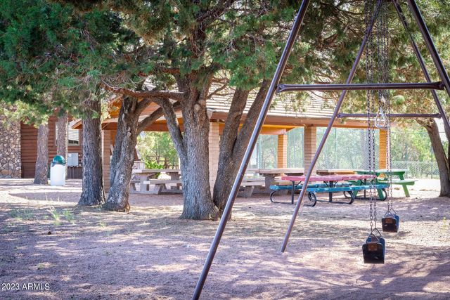 2793 SKYHAWK Drive 84PER, Overgaard, AZ 85933