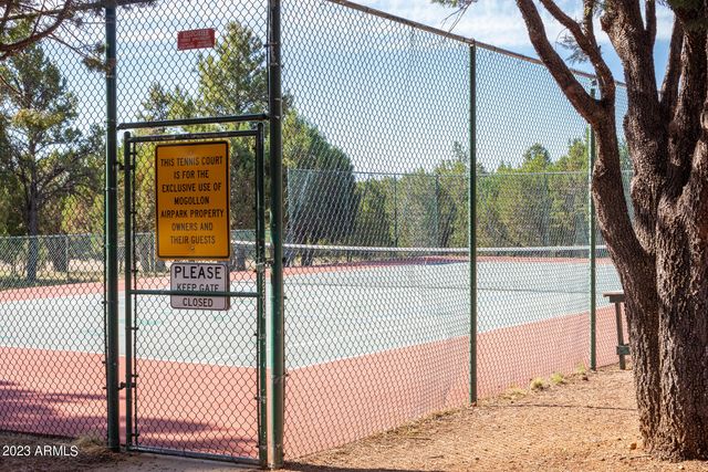 2793 SKYHAWK Drive 84PER, Overgaard, AZ 85933