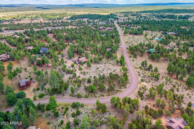 2793 SKYHAWK Drive 84PER, Overgaard, AZ 85933