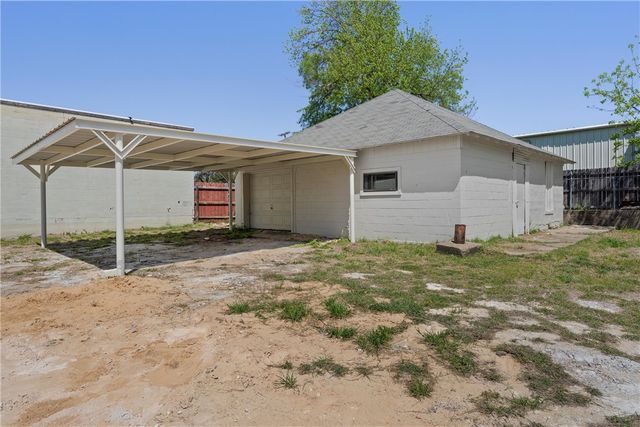 521 N 18th Street, Waco, TX 76707
