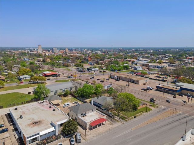 521 N 18th Street, Waco, TX 76707