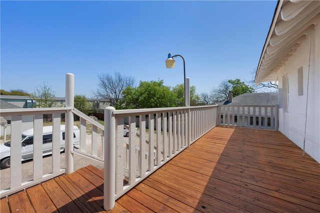 521 N 18th Street, Waco, TX 76707
