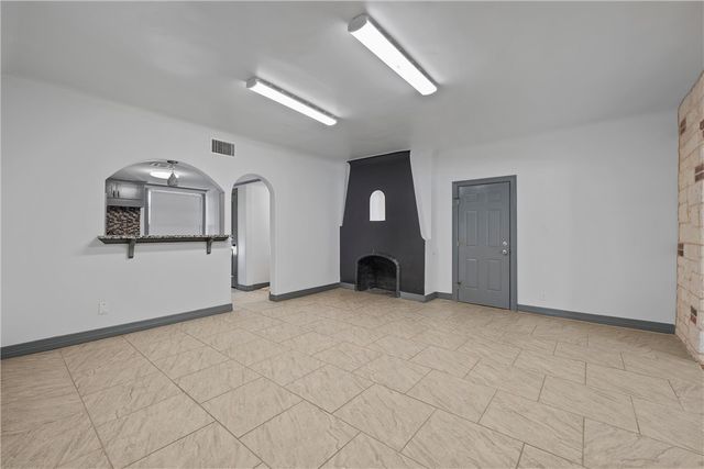 521 N 18th Street, Waco, TX 76707