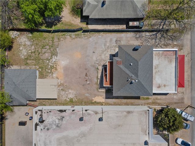 521 N 18th Street, Waco, TX 76707