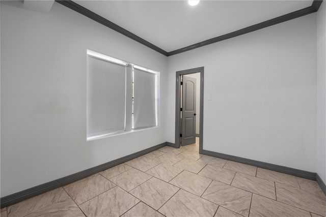 521 N 18th Street, Waco, TX 76707