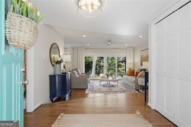 5328 Manhasset Cove, Dunwoody, GA 30338