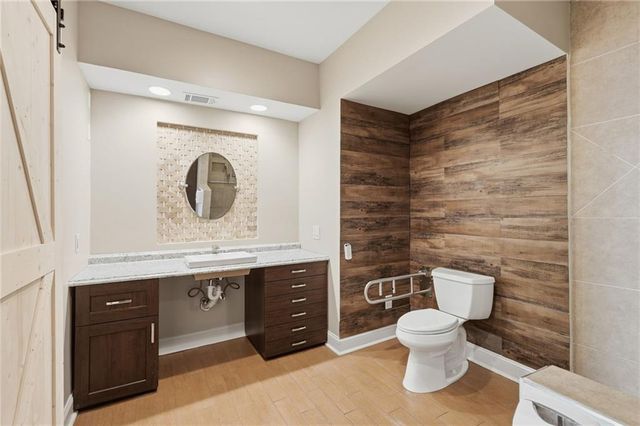 4364 Aldenham Way, Suwanee, GA 30024