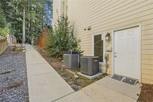 4364 Aldenham Way, Suwanee, GA 30024